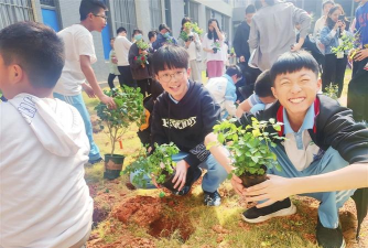 河源东岸学校