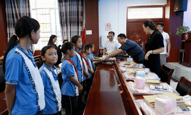 册亨幼师职业高级中学校