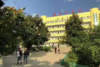 毕节市燕子口中学
