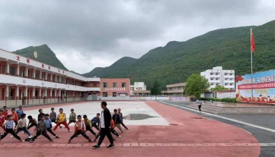 田坝桥中学