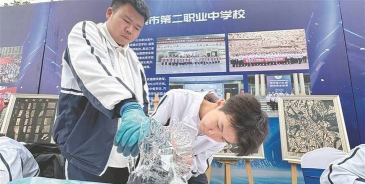 梁山县第二职业高级中学
