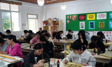云霄卫生职工中等专业学校