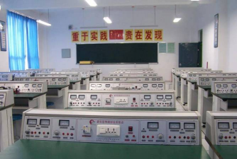 临澧县烽火中学
