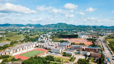瑞金中等专业学校