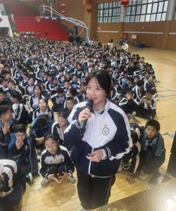 湖南九澧实验中学