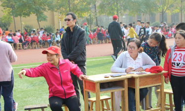 高密市孚日职业中等专业学校