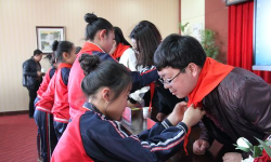 包头市九原区江海学校