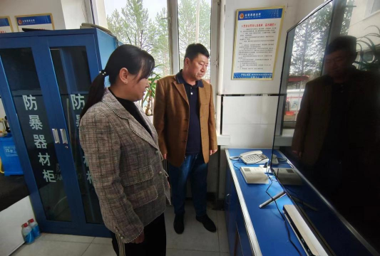 漠河县兴安镇中心校
