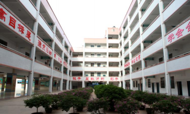 海南农垦桂林洋中学