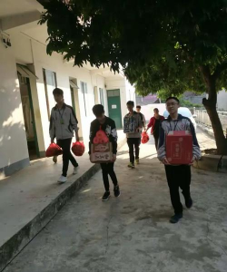 府城镇中心学校