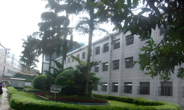 上林县新区中学