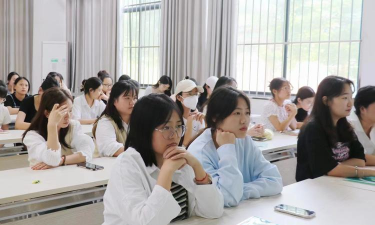 南德文学院