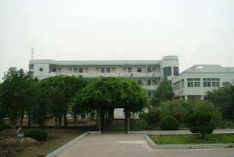 江苏省宜兴市官林第二中学