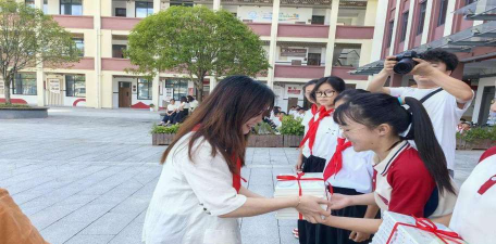衢江区高家镇初中