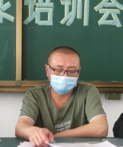 江都市嘶马中学