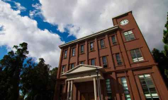 云南经贸外事学校