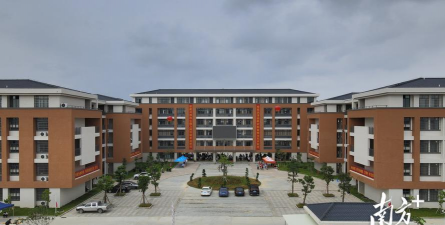 阳江市阳江职业技术学院附属学校