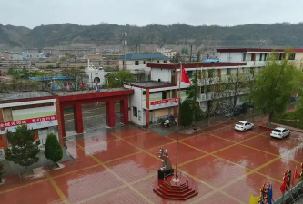 靖远县乌兰中学
