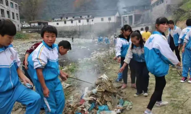 五马九年制学校