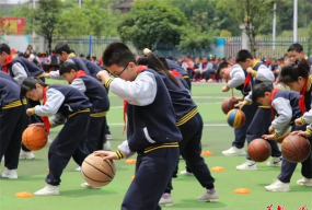 私立黔南兴华学校
