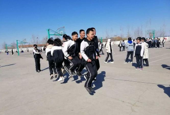 新都区军屯镇初级中学
