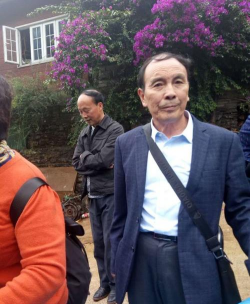 素朴中学