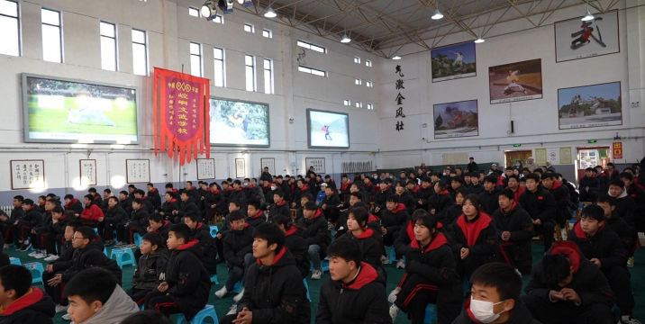 平凉崆峒文武学校