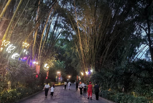 张艺谋漓江艺术学校