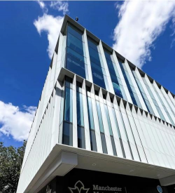 曼彻斯特城市大学