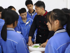 上海市逸夫职业技术学校