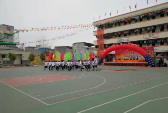 上林县白圩镇白圩初级中学
