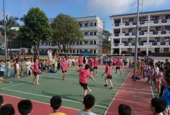 宾阳县王灵初级中学