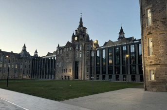 爱丁堡特尔福德学院
