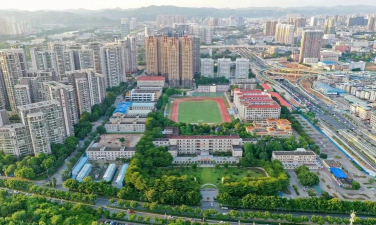 南宁市华侨实验高中