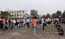 桂平市石咀中学