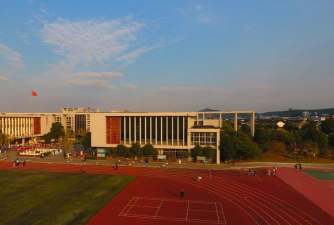 江阴市周庄中学