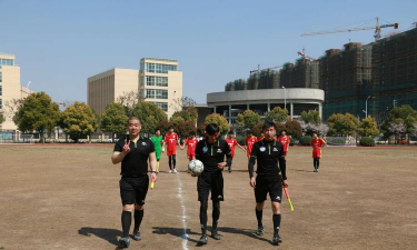 宝应县画川初级中学