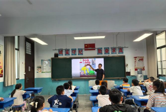 高邮市周山镇初级中学