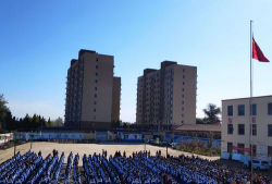 临泉县韦寨镇于庙初级中学
