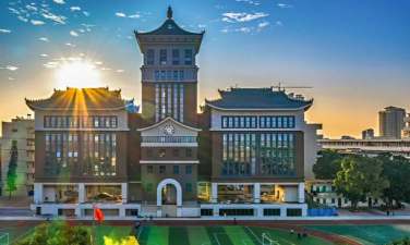 吴川市吴阳中学