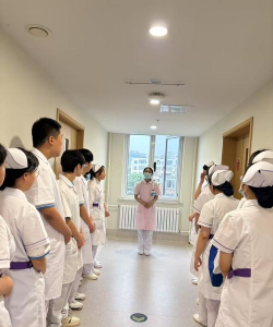 大连铁路卫生学校