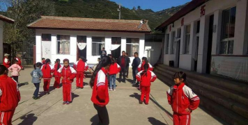 礼县湫山乡初级中学