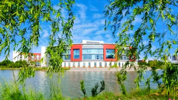 山东贸易职工大学