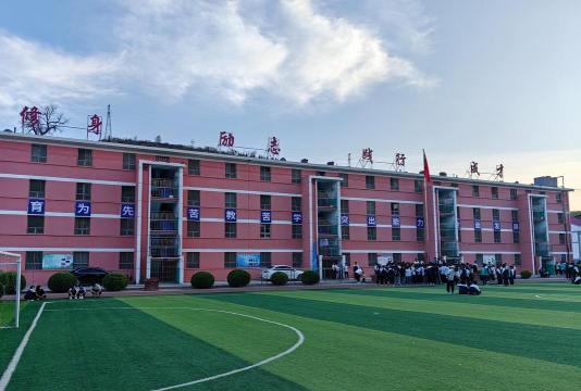 南涧彝族自治县职业高级中学