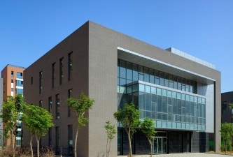 青海省纺织学校