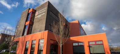 英欧脊骨神经科医学院