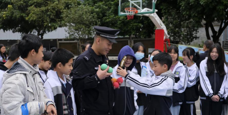 广西南宁市马山县古零中学