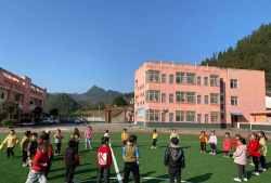 铜鼓县带溪中心学校