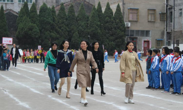 张巷初级中学
