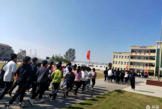 扶沟县大李庄乡中学环境